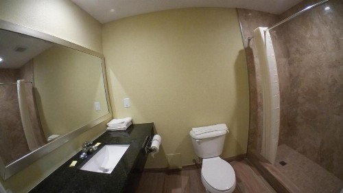 Travel Inn of Riviera Beach - image 21