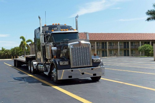 Super 8 by Wyndham Riviera Beach West Palm Beach - image 10