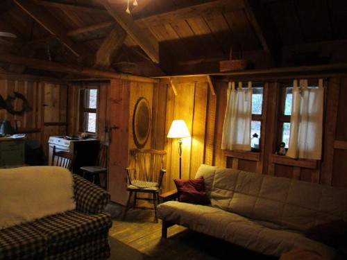 The Hemlock Hide Away - image 9