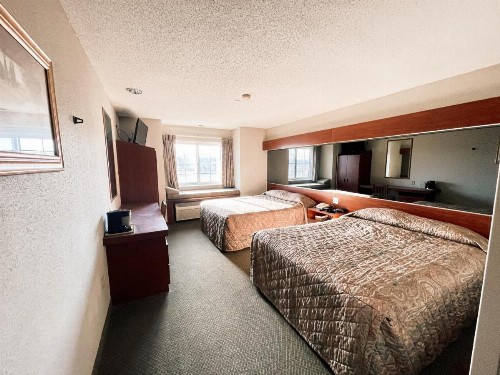 Microtel Inn & Suites By Wyndham Tunica Resorts - image 3