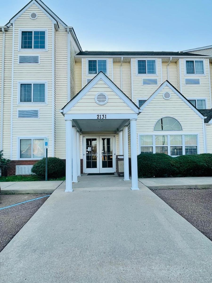 Microtel Inn & Suites By Wyndham Tunica Resorts - image 7