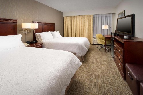 Hampton Inn Rochester Greece - image 12