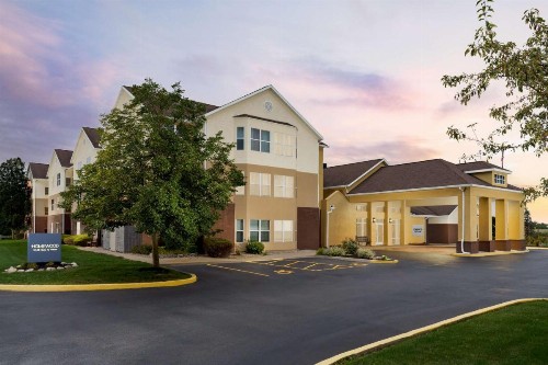 Homewood Suites Rochester-Henrietta - image 10