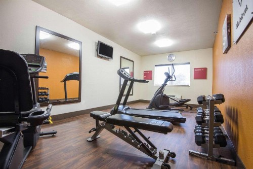 Comfort Suites Rochester - image 10