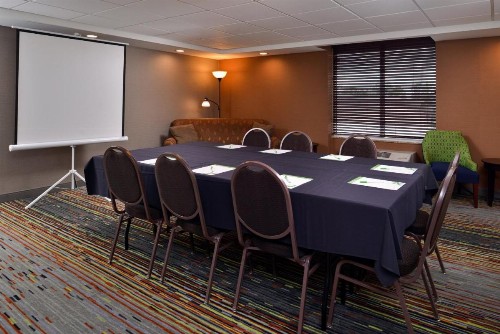 Holiday Inn Hotel & Suites Rochester - Marketplace an IHG Hotel - image 25