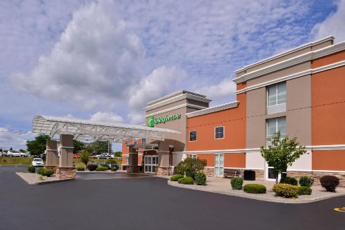 Holiday Inn Hotel & Suites Rochester - Marketplace an IHG Hotel - image 36