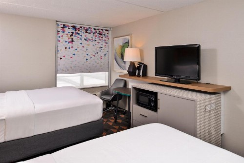 Holiday Inn Hotel & Suites Rochester - Marketplace an IHG Hotel - image 37