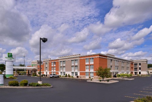 Holiday Inn Hotel & Suites Rochester - Marketplace an IHG Hotel - image 41
