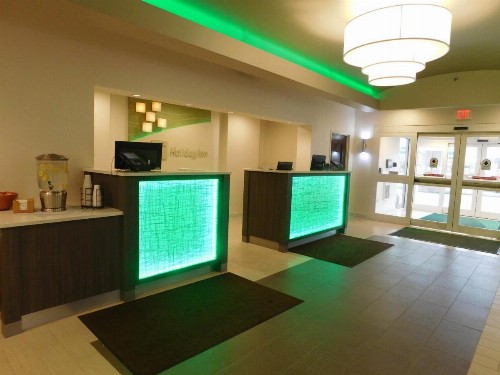 Holiday Inn Hotel & Suites Rochester - Marketplace an IHG Hotel - image 9