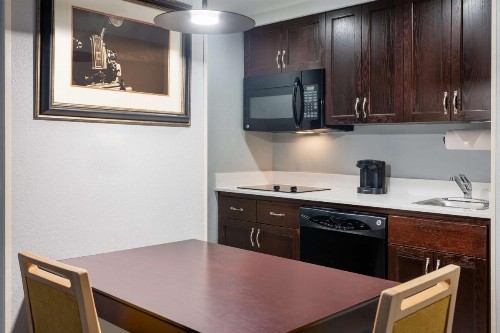 Homewood Suites by Hilton Rochester/Greece NY - image 30