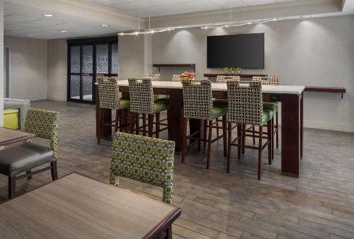 Hampton Inn Rochester - Irondequoit - image 32