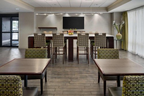 Hampton Inn Rochester - Irondequoit - image 34