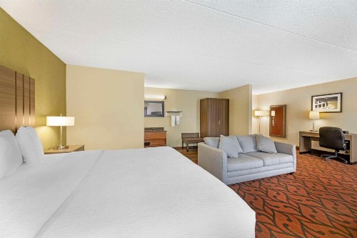 Best Western Rochester Marketplace Inn - image 20