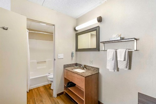 Best Western Rochester Marketplace Inn - image 24