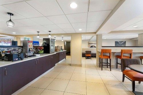Best Western Rochester Marketplace Inn - image 3