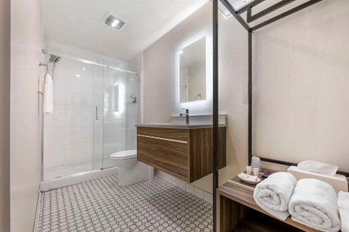 Hotel on Monroe by Magnuson Worldwide - image 21