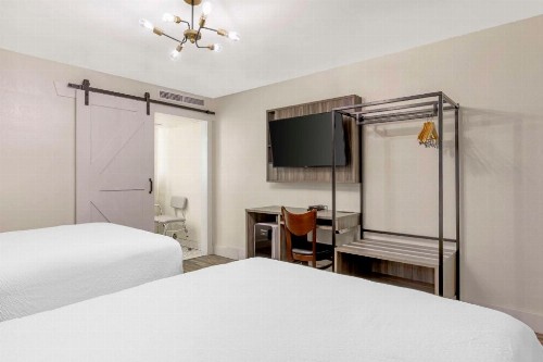 Hotel on Monroe by Magnuson Worldwide - image 27