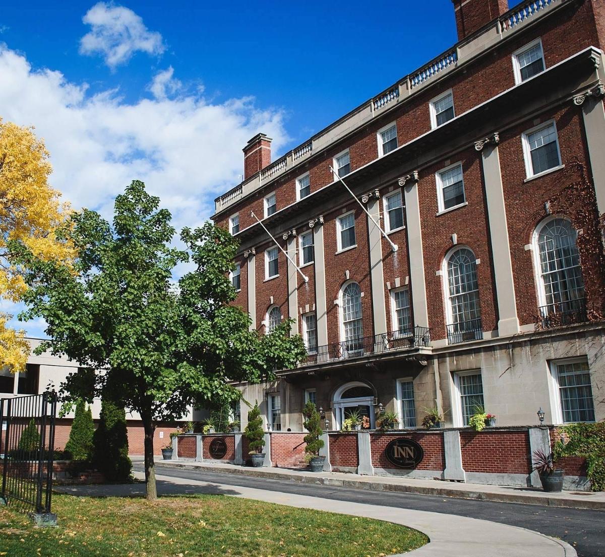 Inn on Broadway - main image