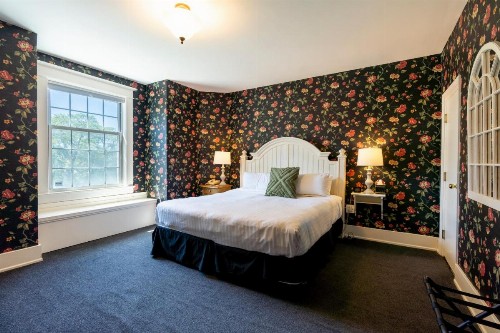 Inn on Broadway - image 32