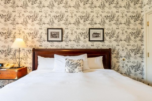 Inn on Broadway - image 46