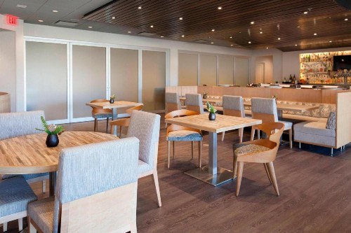 Rochester Airport Marriott - image 14