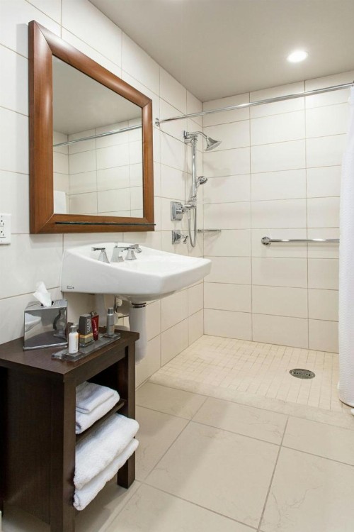 Rochester Airport Marriott - image 44