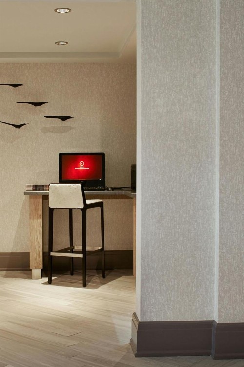 Rochester Airport Marriott - image 46