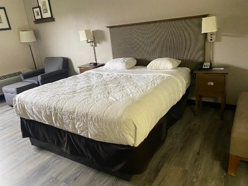 Motel 6 Rochester - Airport - image 11