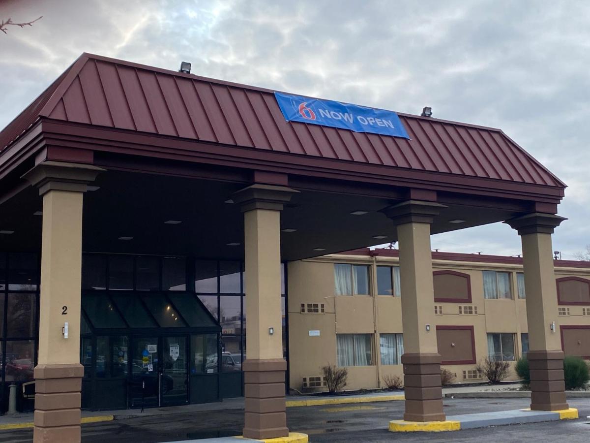 Motel 6 Rochester - Airport - image 3