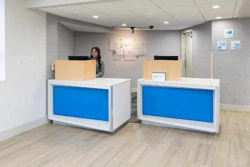 Holiday Inn Express Rochester - Greece an IHG Hotel - image 25