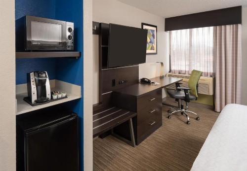 Holiday Inn Express Rochester - Greece an IHG Hotel - image 27