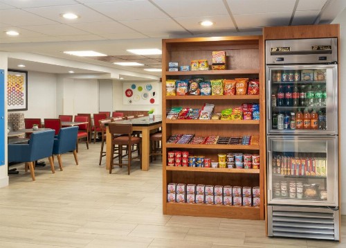 Holiday Inn Express Rochester - Greece an IHG Hotel - image 41