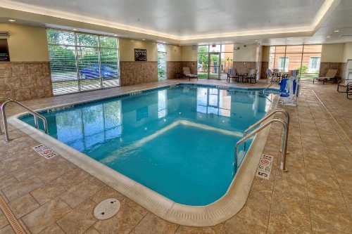 Hampton Inn & Suites Rochester/Henrietta - image 23
