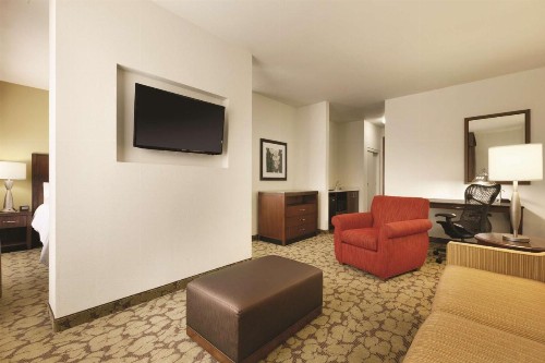 Hilton Garden Inn Rochester Downtown - image 22