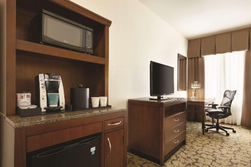 Hilton Garden Inn Rochester Downtown - image 23