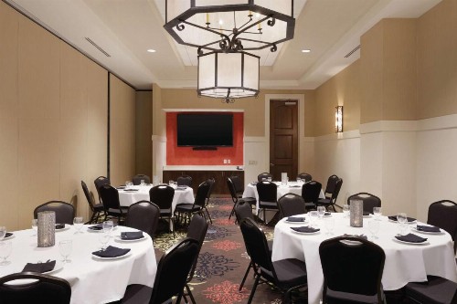 Hilton Garden Inn Rochester Downtown - image 34