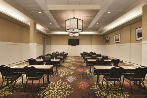Hilton Garden Inn Rochester Downtown - image 41