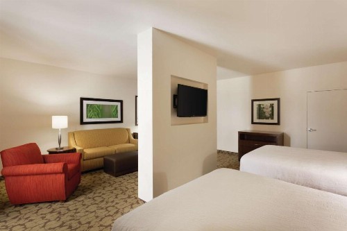 Hilton Garden Inn Rochester Downtown - image 46