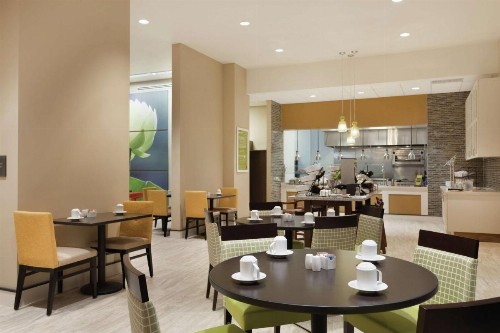Hilton Garden Inn Rochester Downtown - image 8