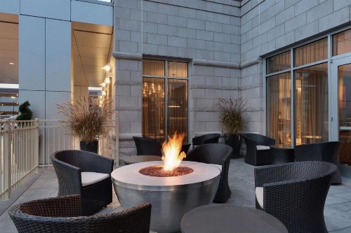 Hilton Garden Inn Rochester University - image 1