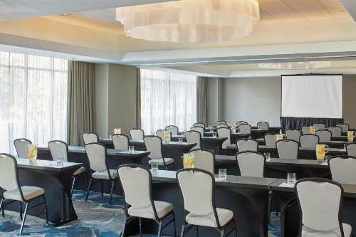 Hilton Garden Inn Rochester University - image 41