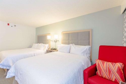 Hampton Inn Rochester - image 31