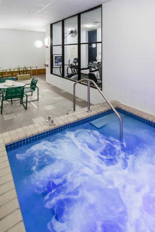 Aspen Suites - Rochester - image 26