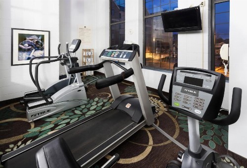 Aspen Suites - Rochester - image 8