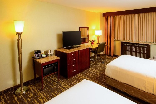 DoubleTree by Hilton Rochester - Mayo Clinic Area - image 8
