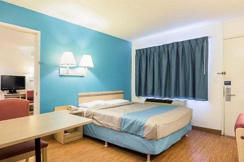 Motel 6-Rochester MN - image 11