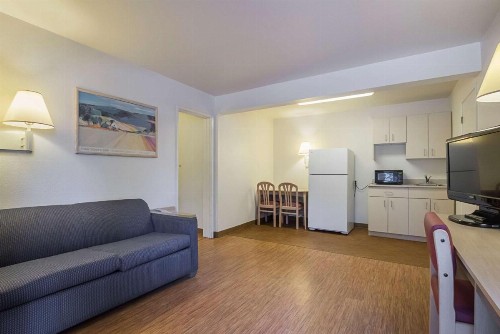 Motel 6-Rochester MN - image 13