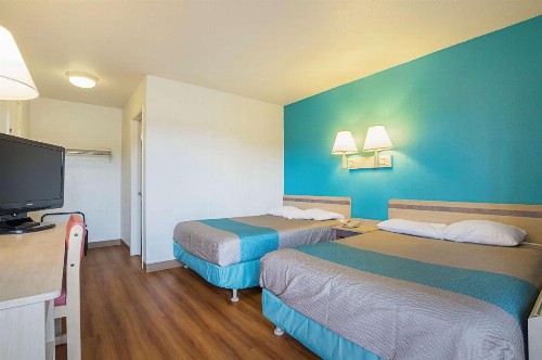 Motel 6-Rochester MN - image 14