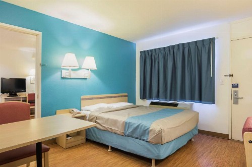 Motel 6-Rochester MN - image 37
