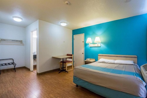 Motel 6-Rochester MN - image 4